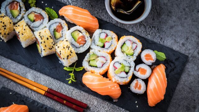 sushi Kebec online